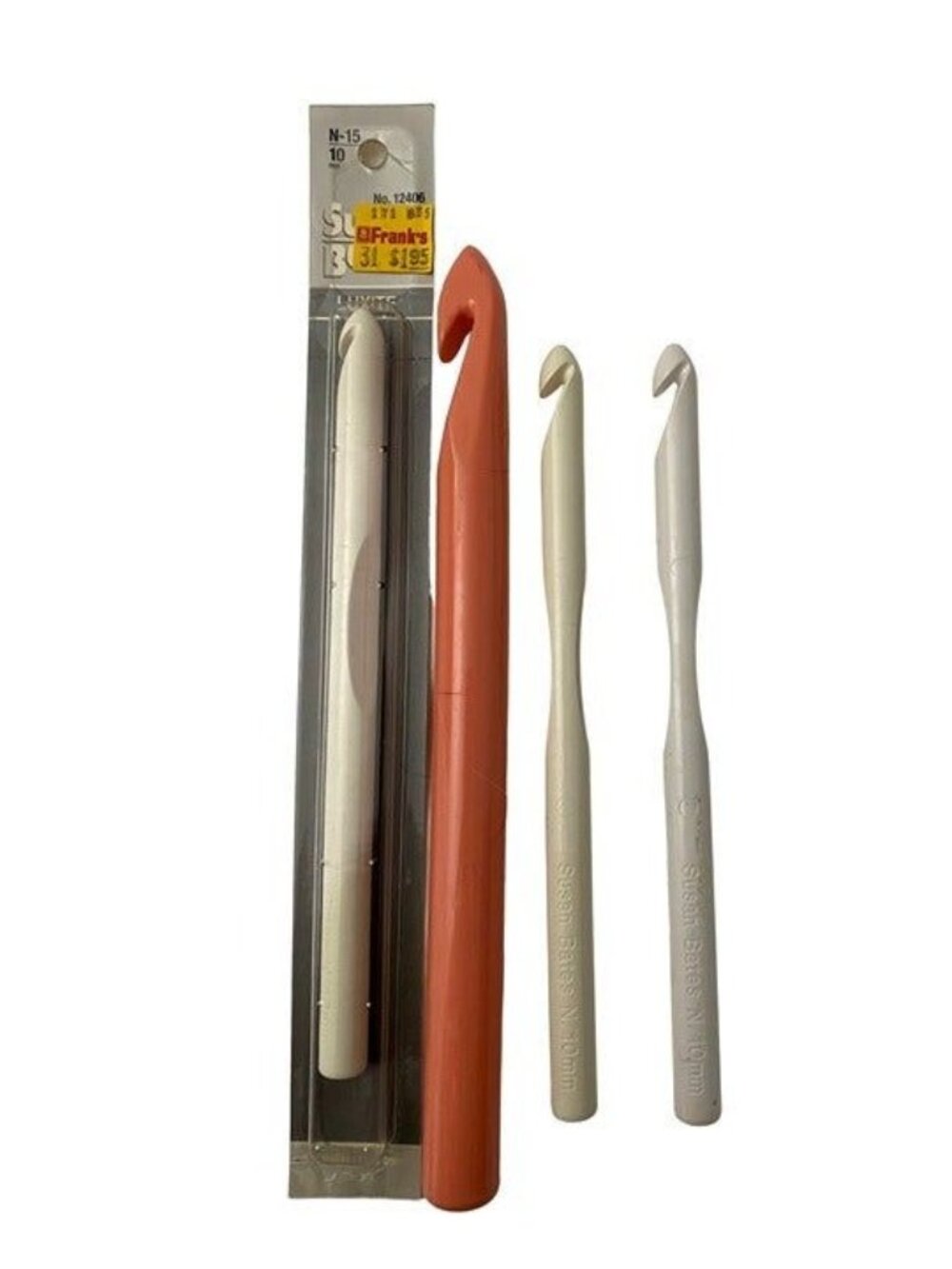 Chunky Crochet Hooks Needles Plastic set of 4